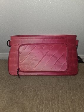 THINK ROYLN  Bank Street XL Crossbody Bag With Pouch & Removable Strap NWT